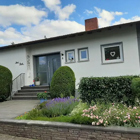 بيت للعطل Vulkaneifel Haus Pesch *