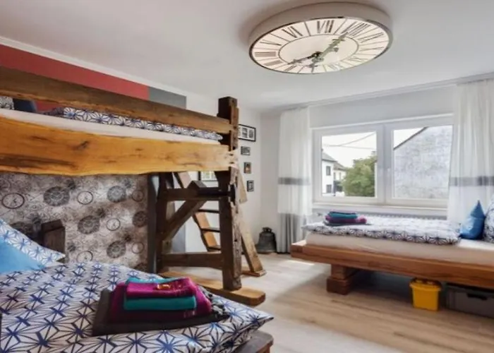 Дом отдыха Vulkaneifel Haus Pesch *